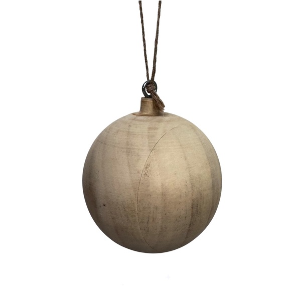 Wooden Ball Rustic Farmhouse Christmas Tree Ornament Cream Tan Nwot - Picture 5 of 9